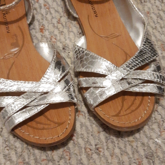 💞 Chinese Laundry sandals - Picture 6 of 8